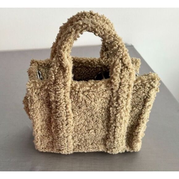 Marc Jacobs Teddy Shearling Small Traveller Tote - Beige - Picture 5 of 5